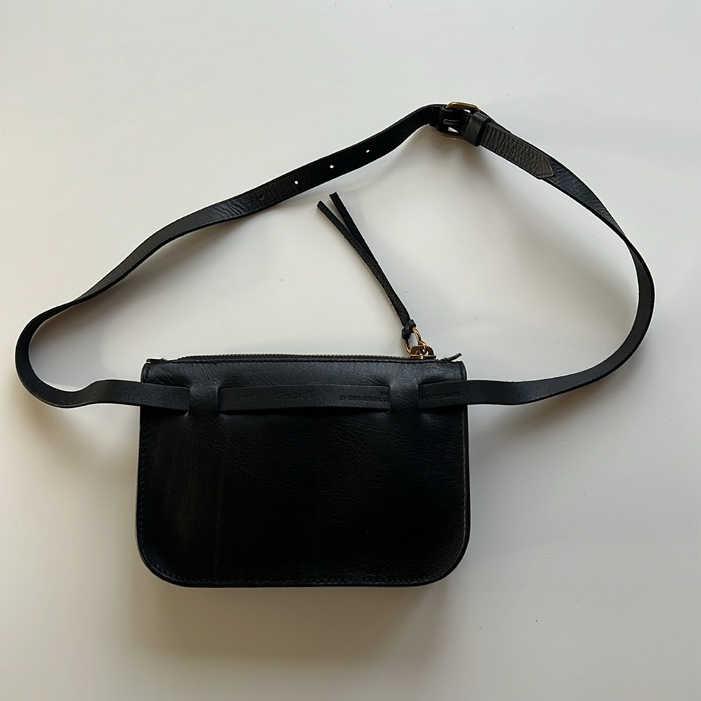Madewell Black Leather Crossbody Belt Bag - Picture 5 of 12